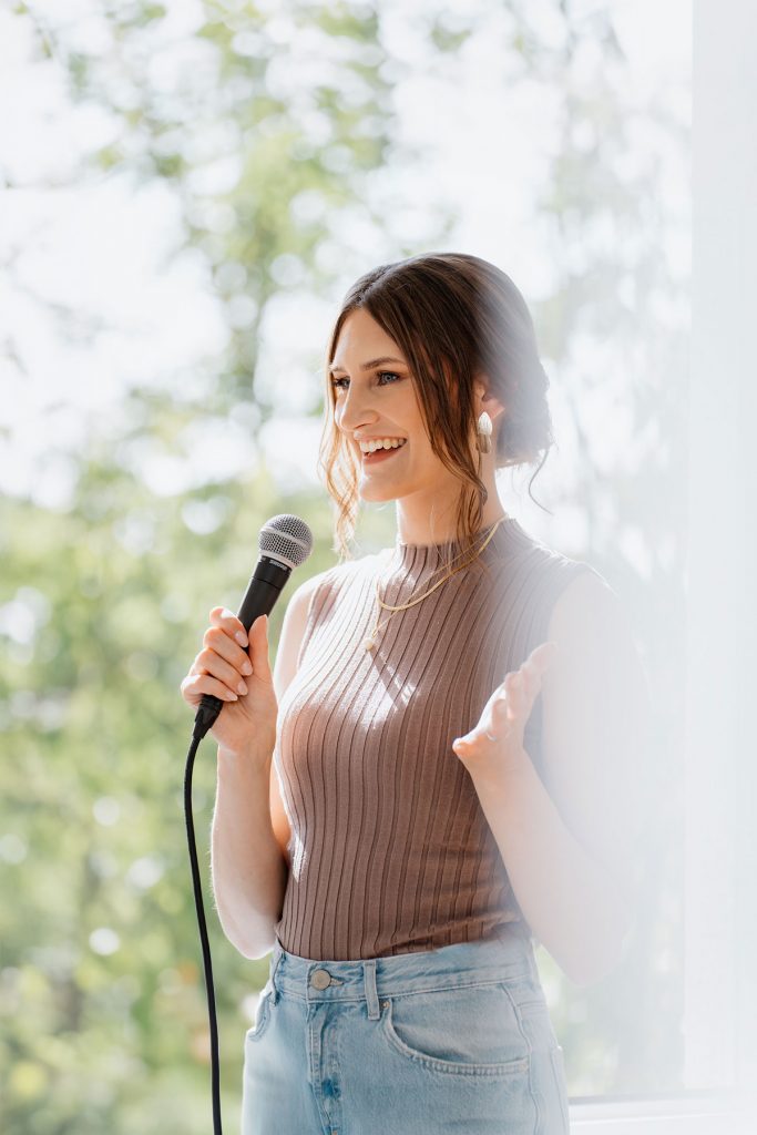 Annika Sommer freie Rednerin Traurednerin Trauerrednerin freie Taufe