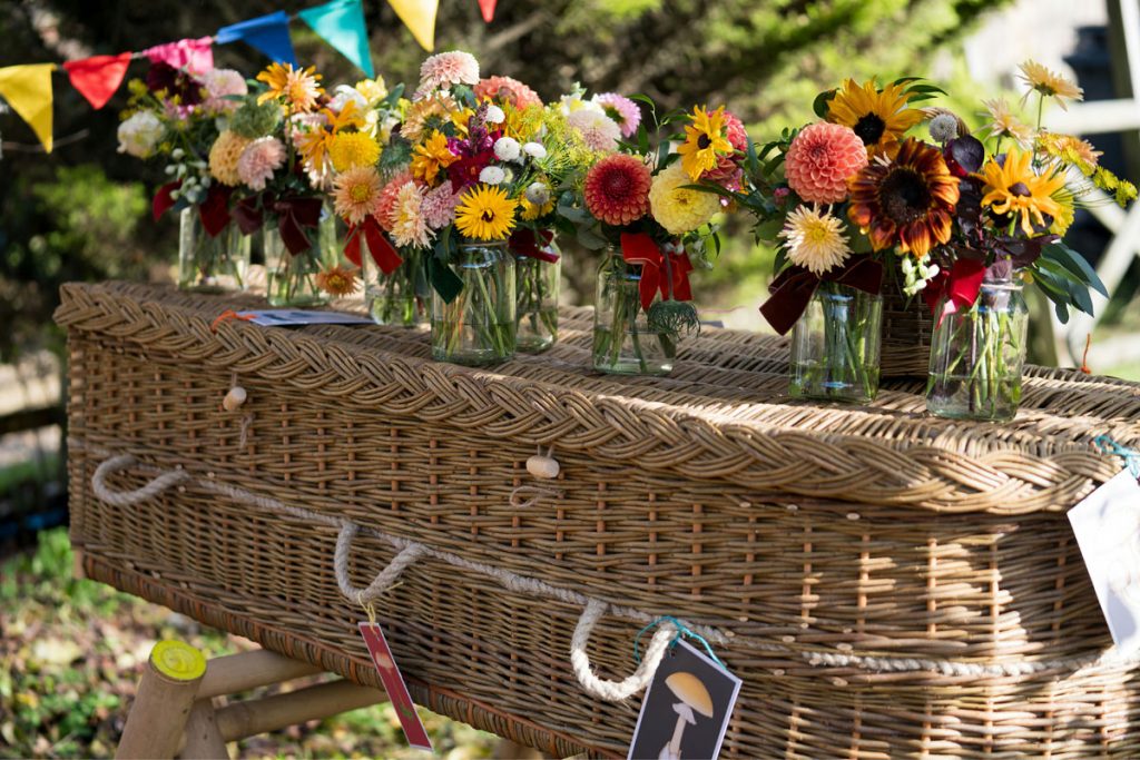 Trauerfeier Offenburg Traurednerin Annika Sommer Beerdigung Bestattung